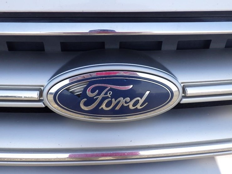 2017-ford-escape-image-10