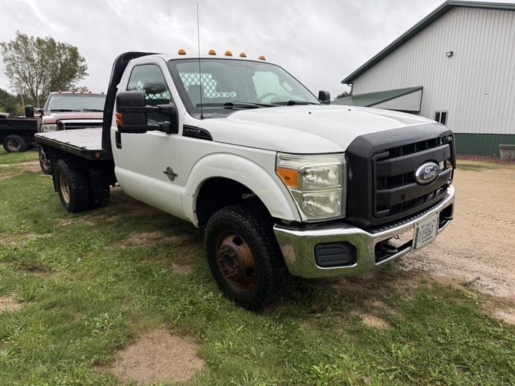 2011-ford-f350-image-2