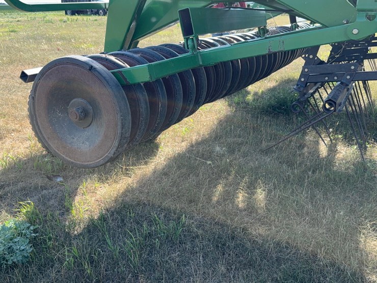 john-deere-1820-image-12