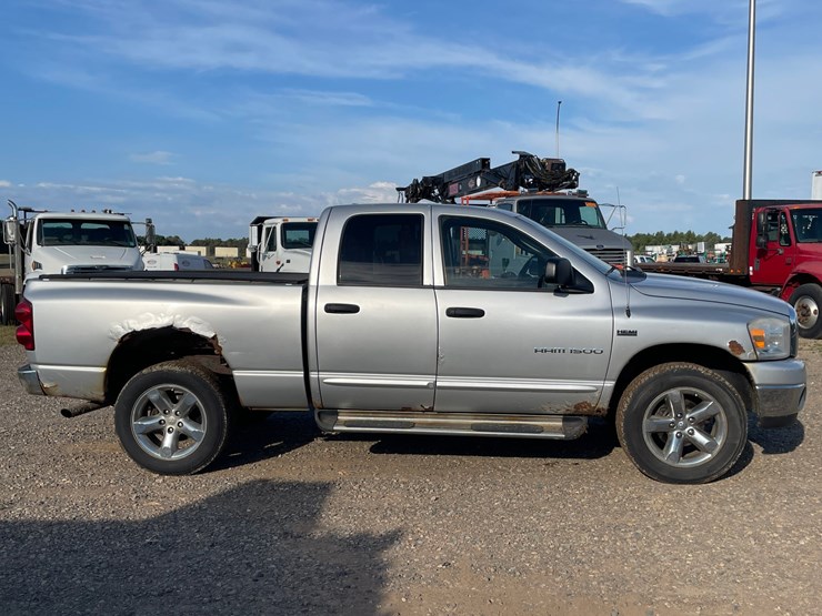 2007-dodge-ram-1500-image-6