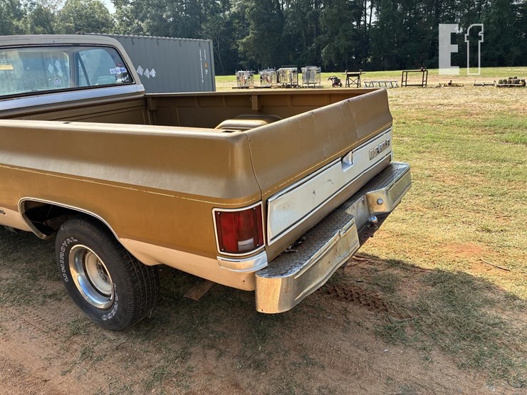 1985-chevrolet-c10-image-4