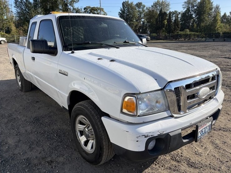 2010-ford-ranger-image-2