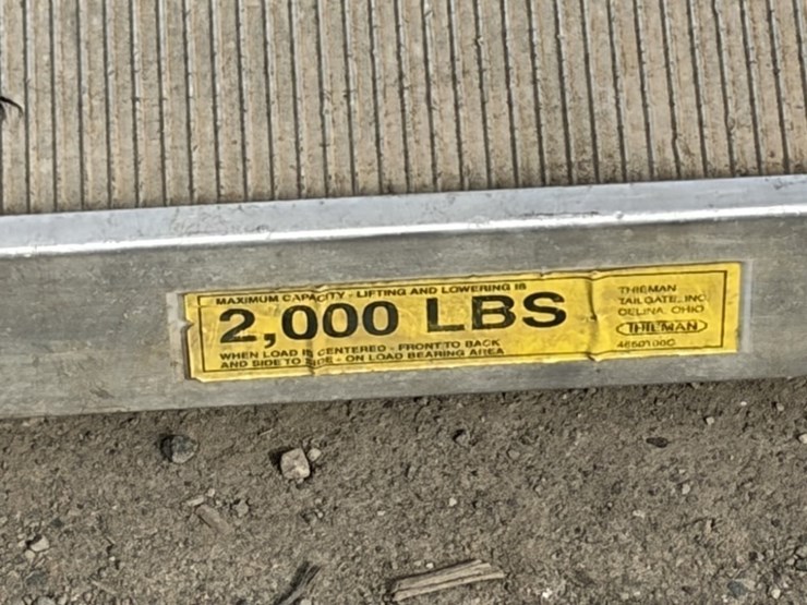 2006-chevrolet-express-box-truck-image-20