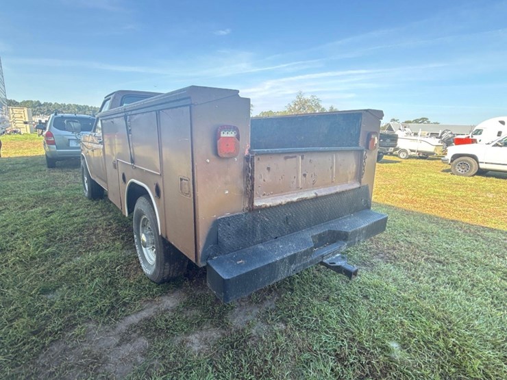 1985-ford-f350-image-3