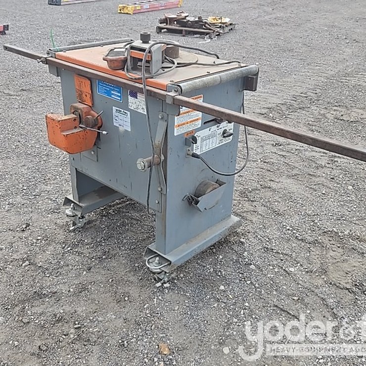 Table Rebar Cutting and Bending Equipment