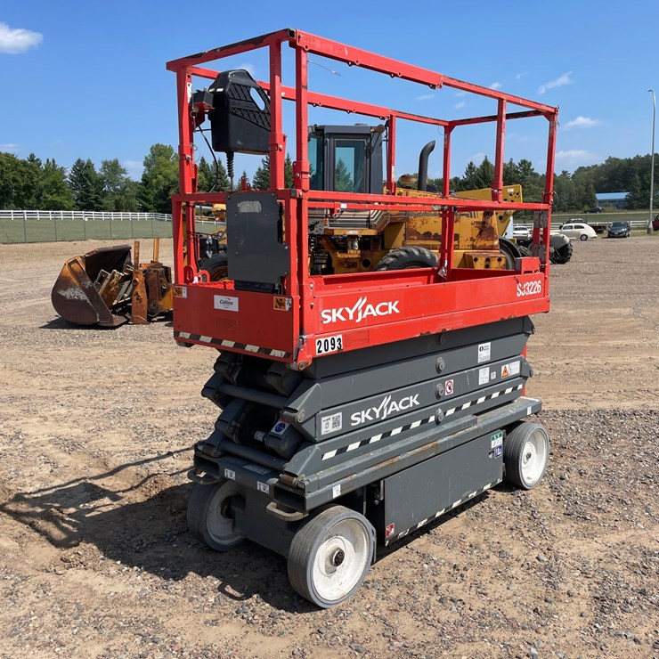 #1000 • 2020 Skyjack Scissor Lift