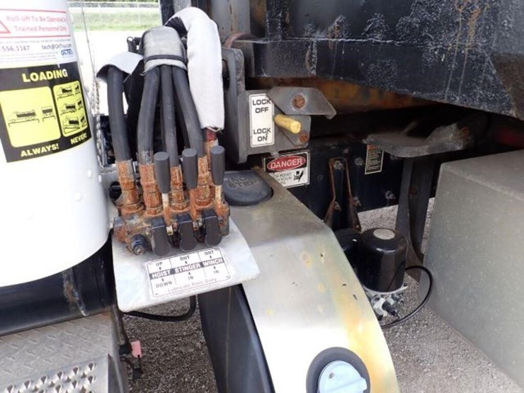 2006-komatsu-855-image-17