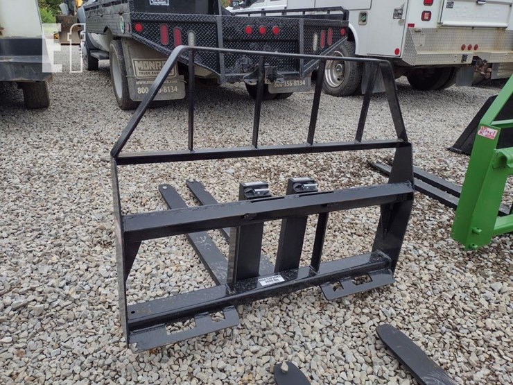 48-in-kivel-3500-lb-pallet-forks-image-1