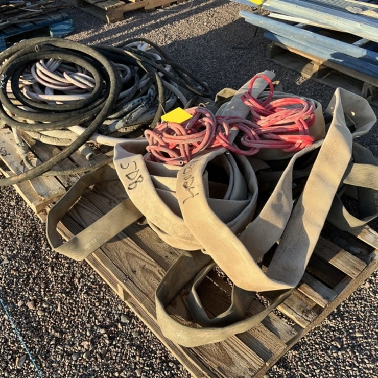 (2) PALLETS OF ASST HOSES
