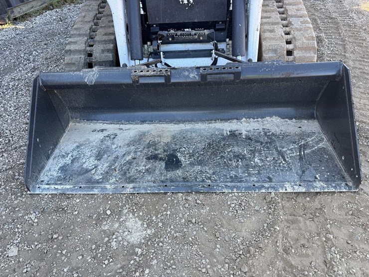 2022-bobcat-t76-image-9