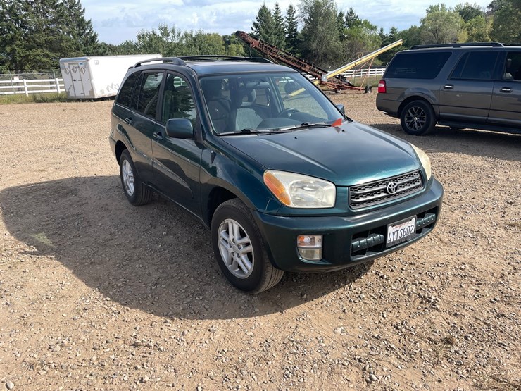 2002-toyota-rav4-image-4