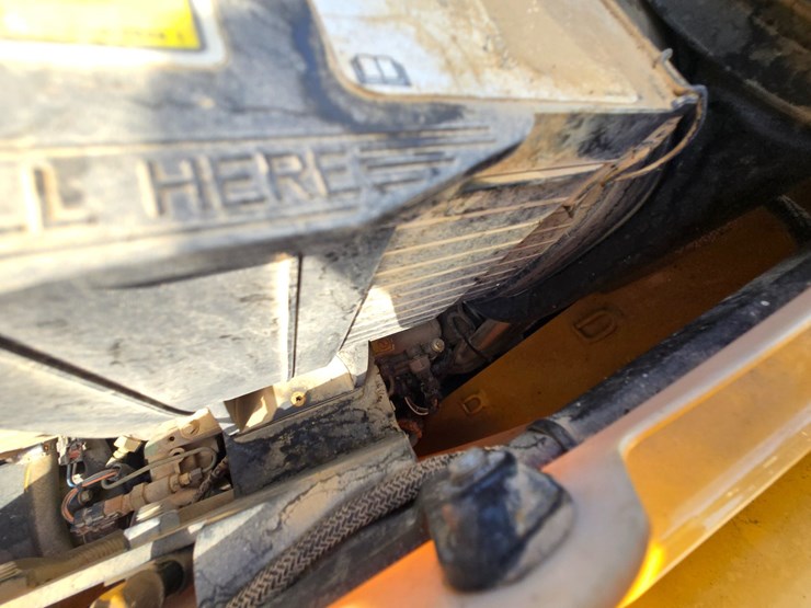 caterpillar-420e-image-26