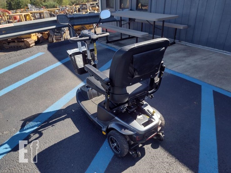 21-pride-mobility-scooter^book^-image-19