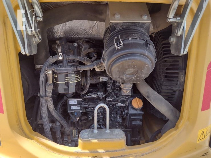 2021-deere-35g-image-34