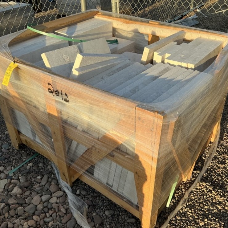 CRATE OF TRAVERTINE PAVERS