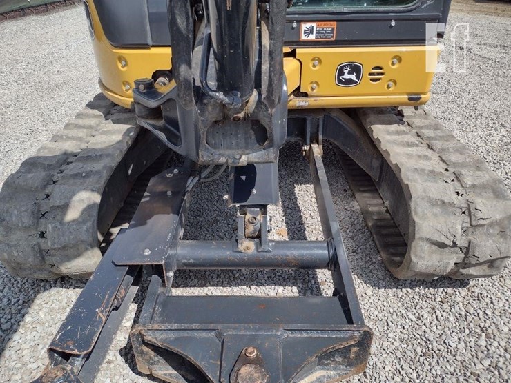 2022-deere-50g-image-22