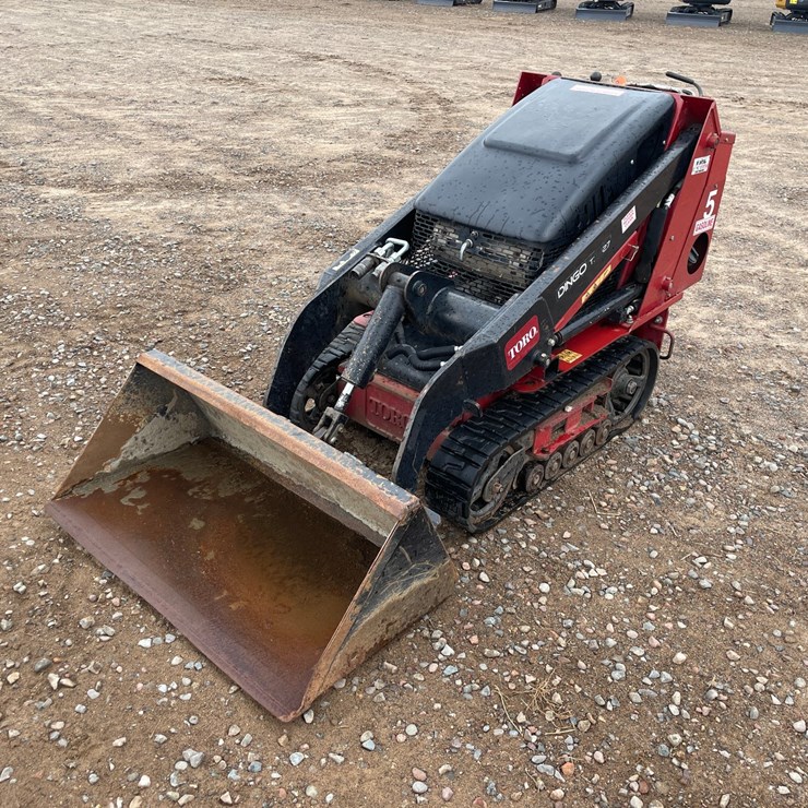 #1018 • 2019 Toro Dingo