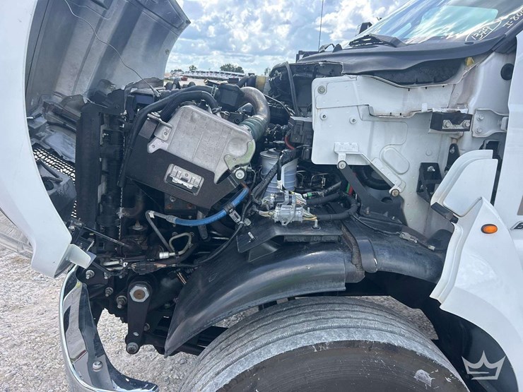 2019-ford-f750-image-6