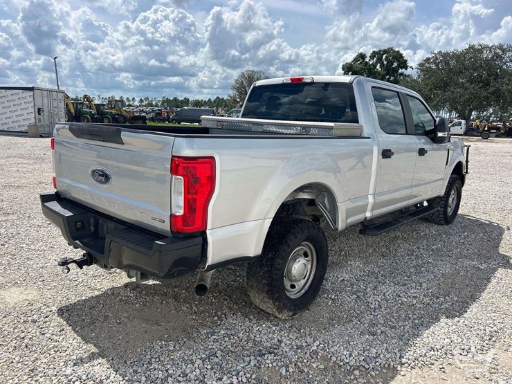 2017-ford-f250-image-3