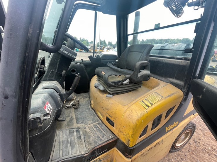 #1062-•-yale-veracitor-90vx-forklift-image-16