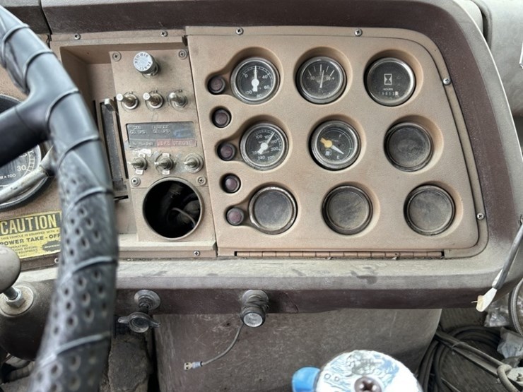 ford-l9000-image-15