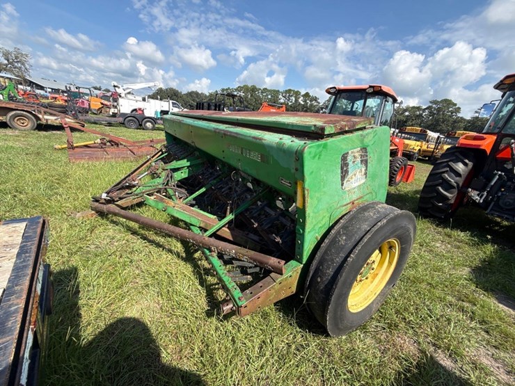 john-deere-450-image-2