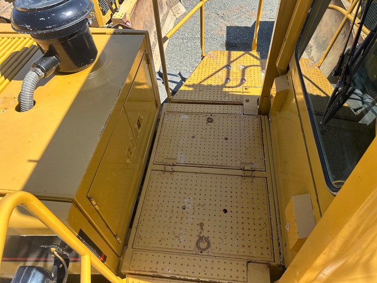 caterpillar-988f-image-67