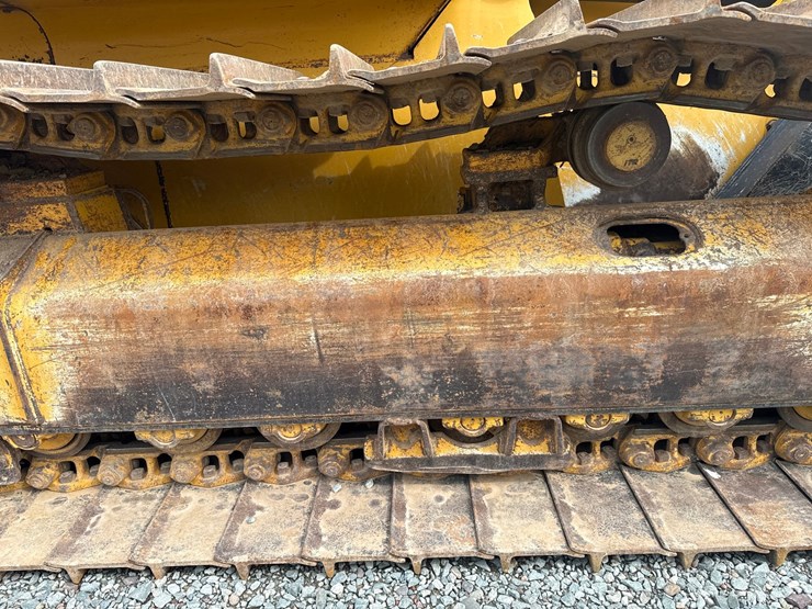 2014-deere-750k-lgp-image-64