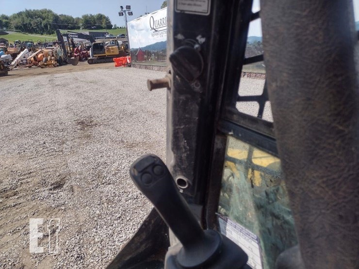 yanmar-s270v-image-11