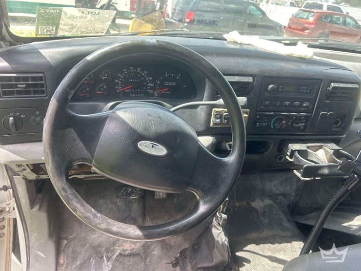 2016-ford-f650-image-10
