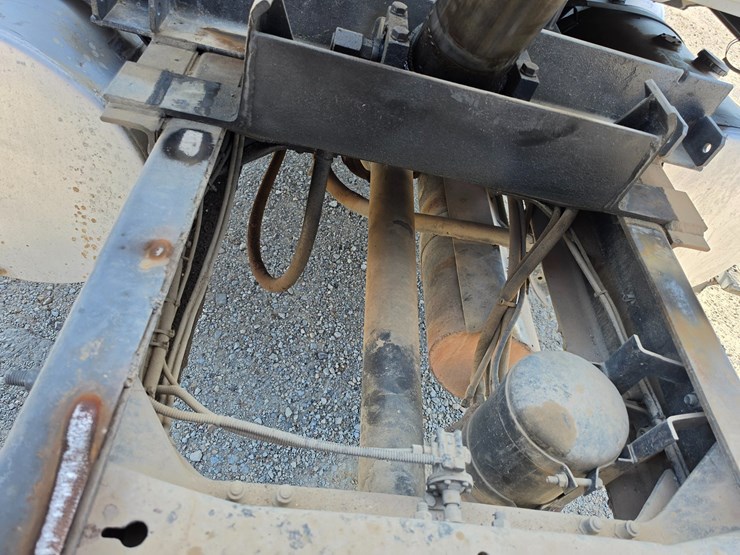1997-mack-ch600-image-40