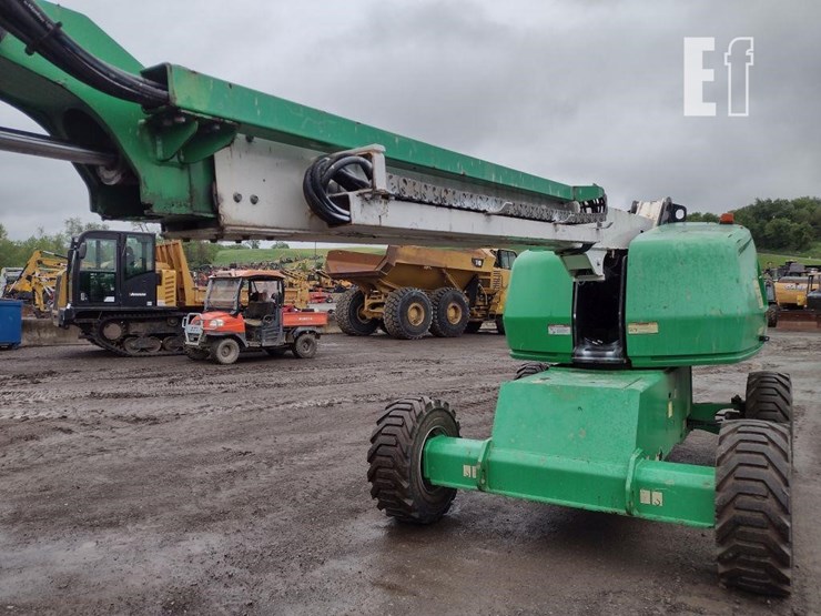 2019-jlg-460sj-image-13