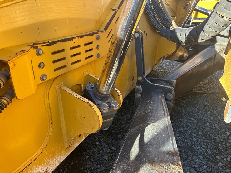 deere-1050k-image-16
