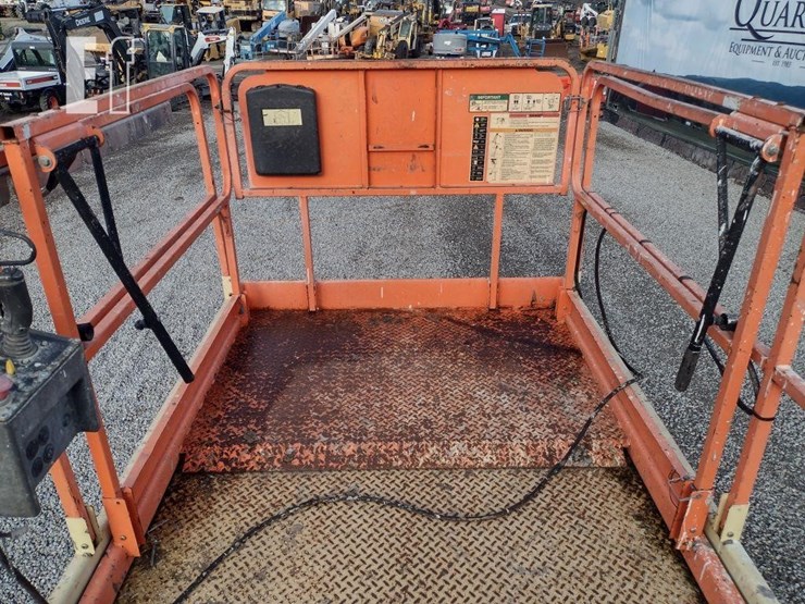 jlg-4069le-image-22