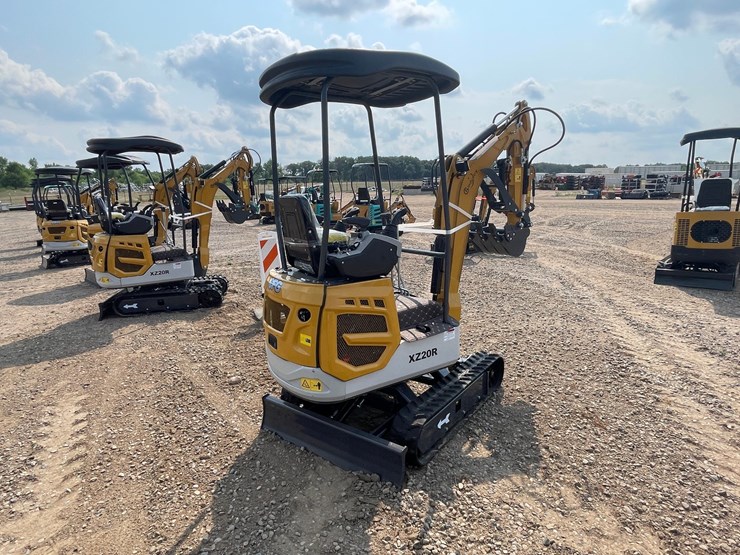 #5544-•-2027-xz20r-mini-excavator-image-3