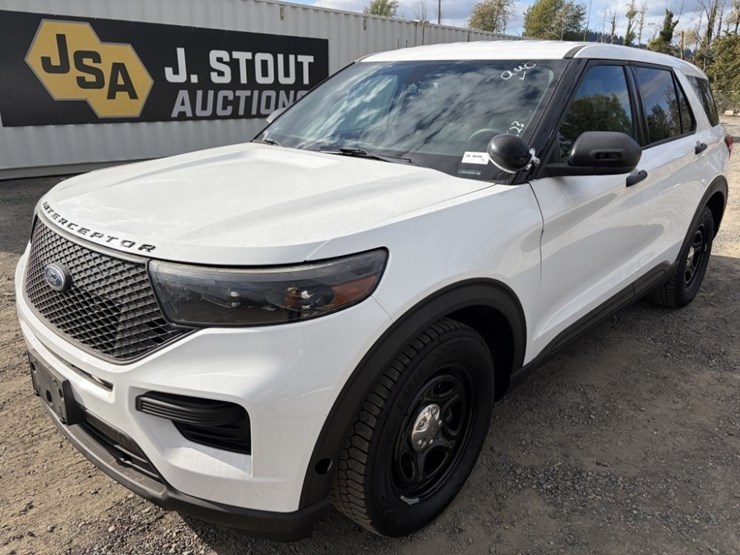2020-ford-explorer-image-1