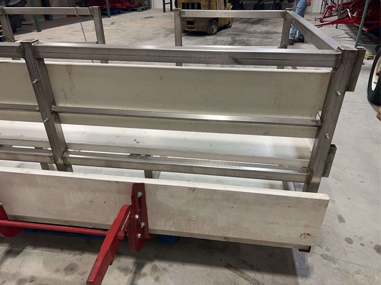 fast-hitch-stainless-steel-8’-carryall-image-5
