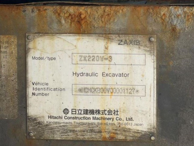 2014-hitachi-zx220w-3-image-8