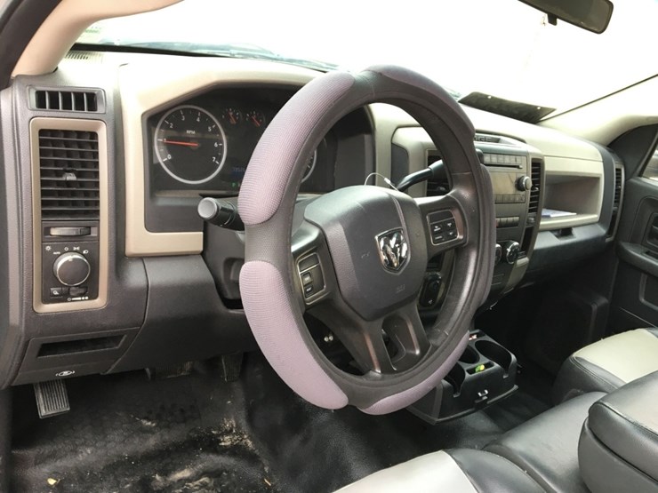 2012-dodge-1500-image-9