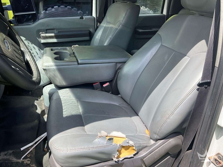 2011-ford-f250-image-12