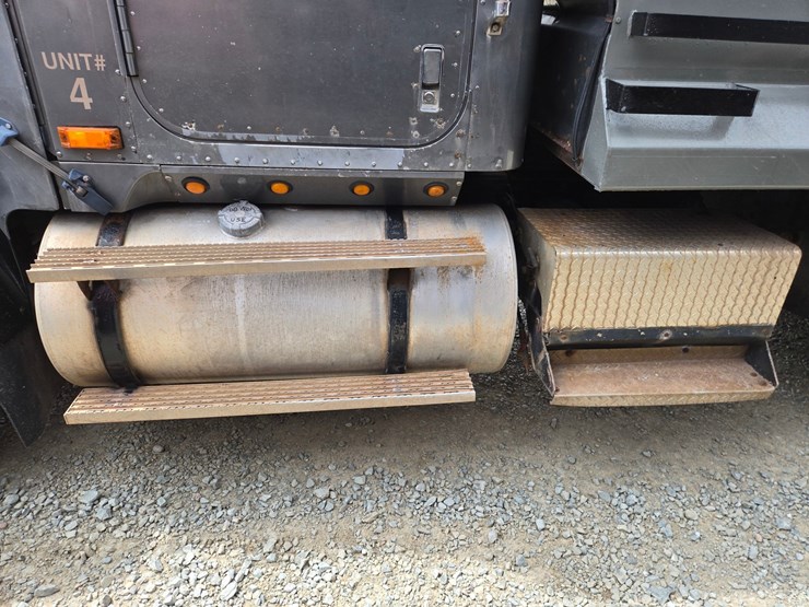 #1803-•-1987-international-tandem-axle-dump-truck-image-17