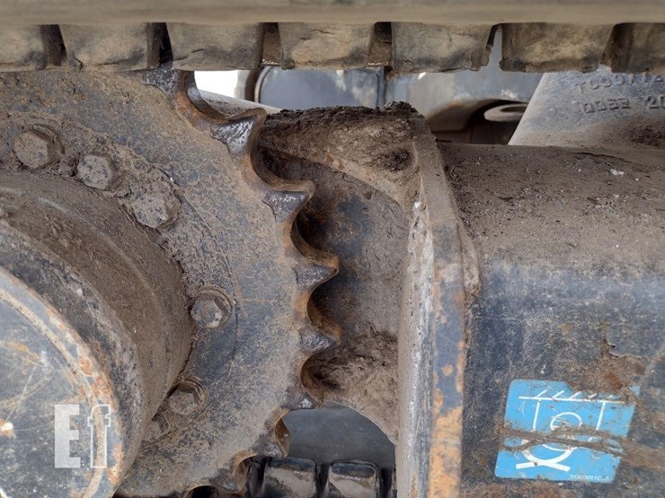 2021-deere-35g-image-27