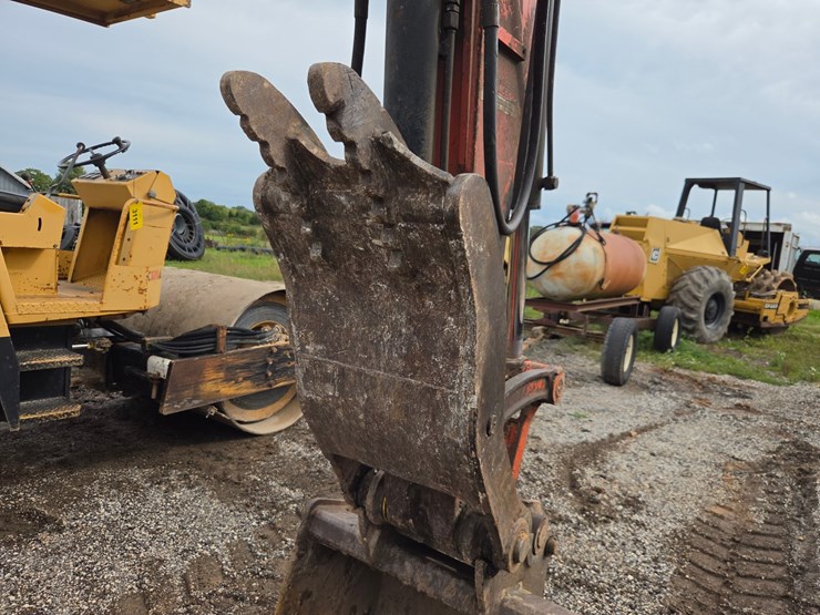 kubota-kx080-4-image-16