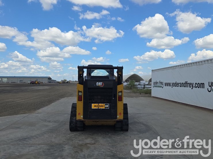 2023-caterpillar-259d3-image-4