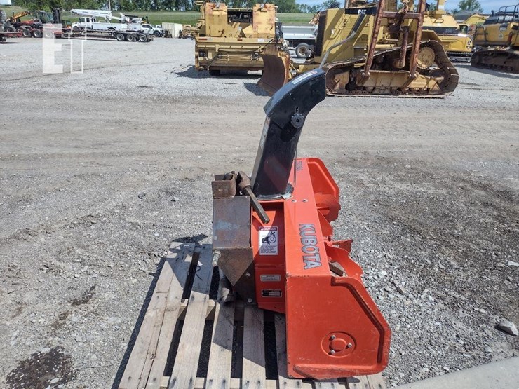 kubota-t2724-image-3