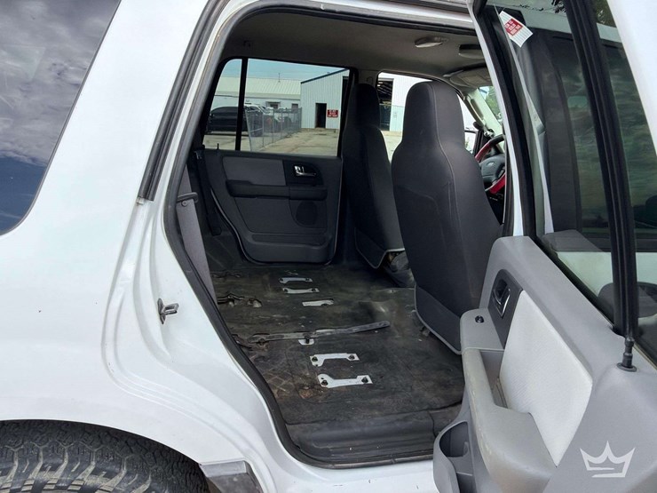 2006-ford-expedition-image-33