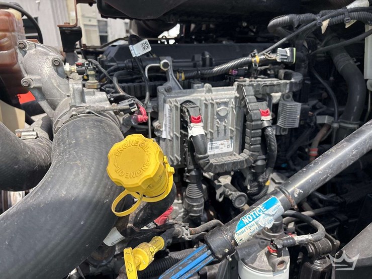 2019-international-lt-image-13