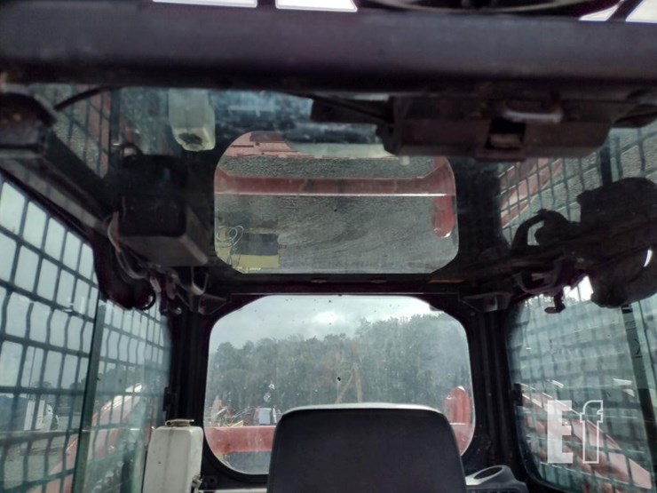 kubota-svl75-2-image-10
