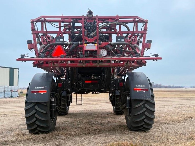 2024-case-ih-trident-5550-image-5