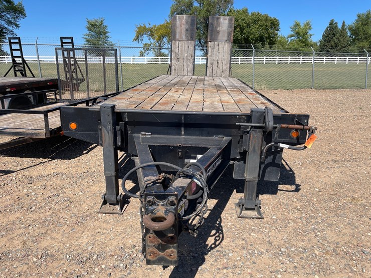 #1318-•-2003-felling-flatbed-trailer-(has-mn-title)-image-15